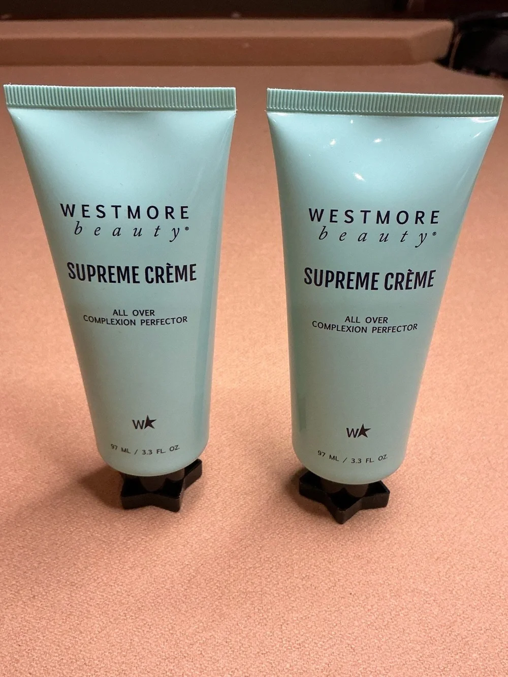 Westmore Beauty set of 2 Supreme Cream w applicator brush shade medium